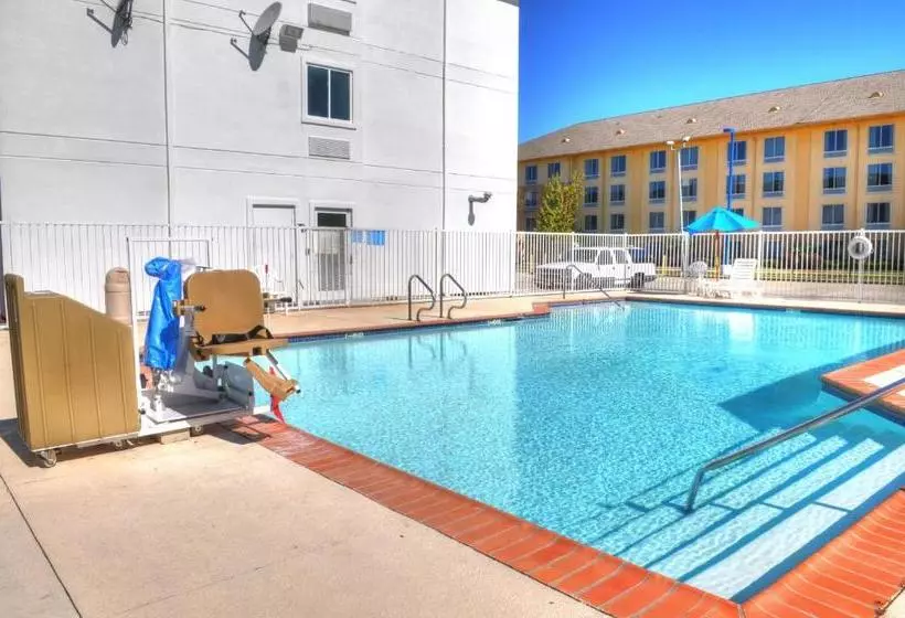 Motel 6new Orleans, La