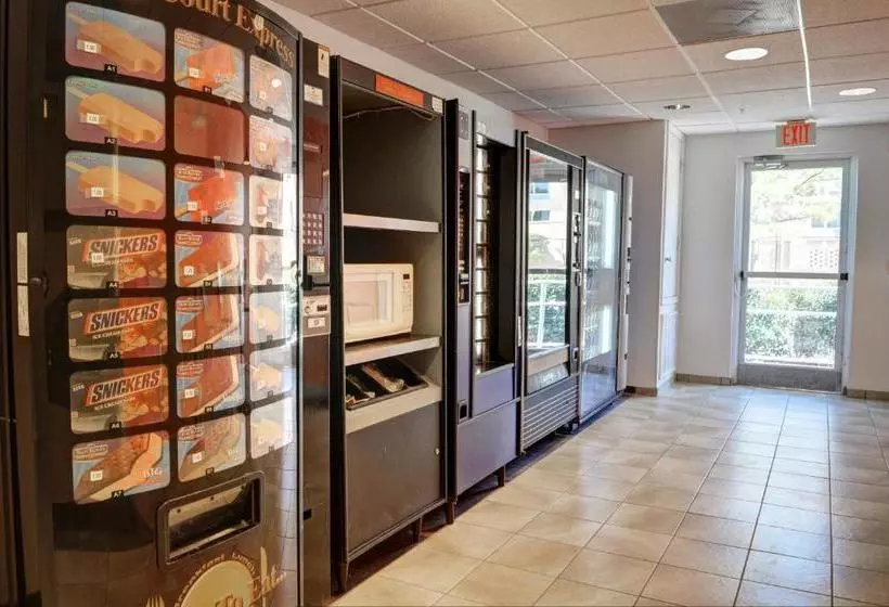 Motel 6new Orleans, La