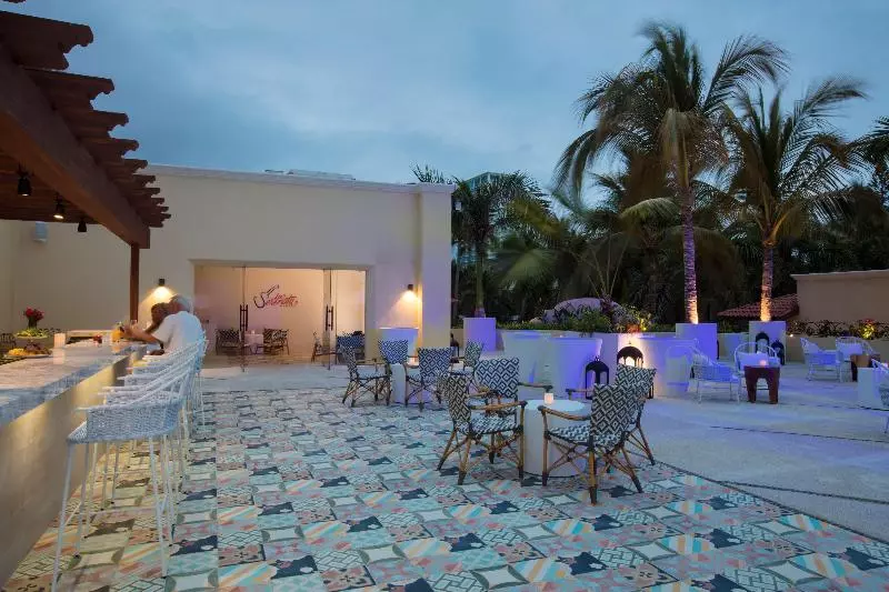 Resort Otel Krystal Grand Puerto Vallarta