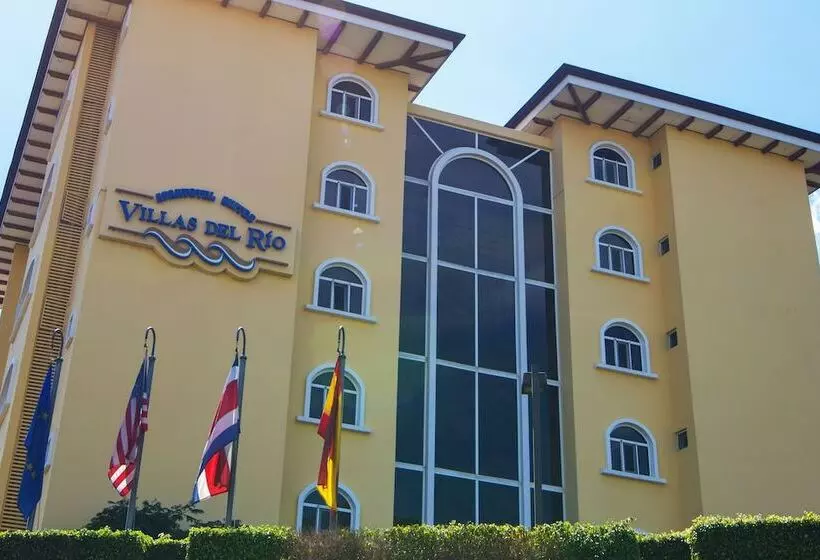 Apartotel & Suites Villas Del Rio