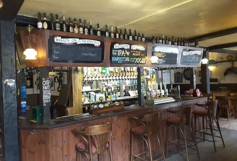 민박 The King S Head