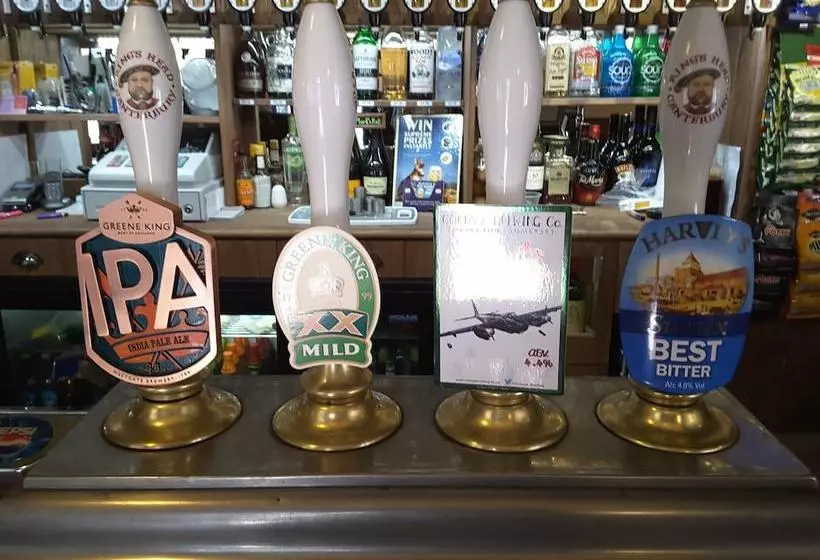 민박 The King S Head