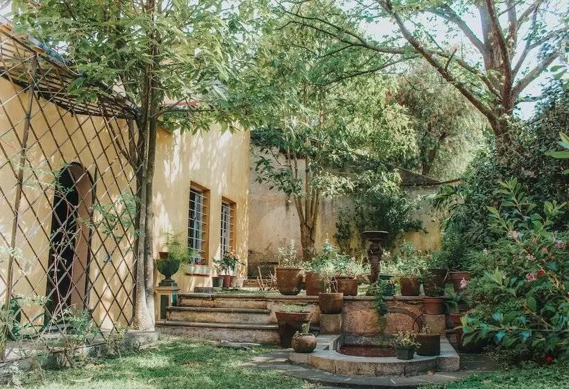Casa Carmel Bed & Breakfast