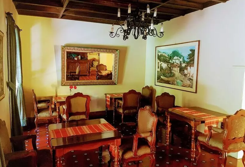 Casa Carmel Bed & Breakfast