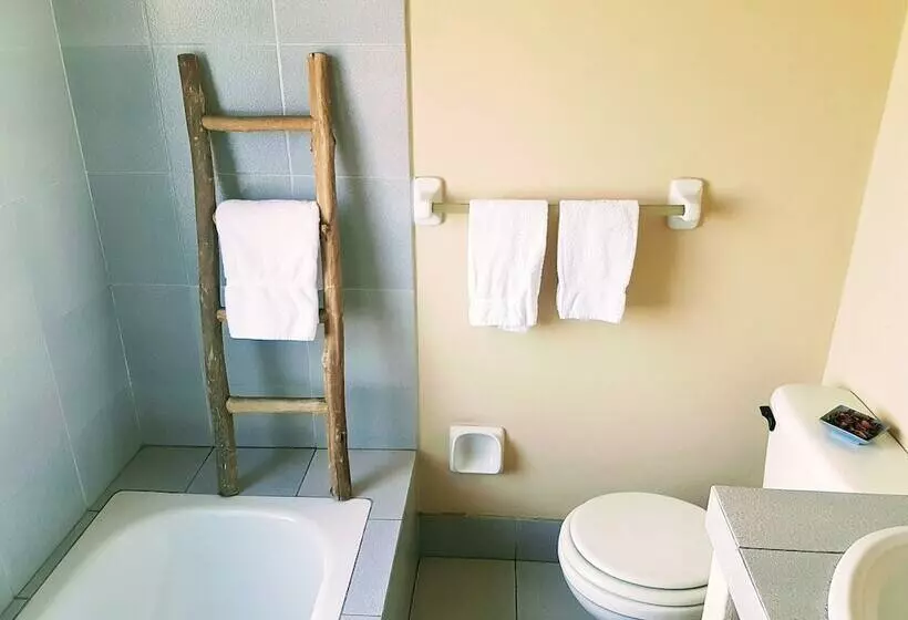 Casa Carmel Bed & Breakfast