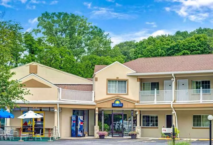 ホテル Days Inn By Wyndham Ridgefield