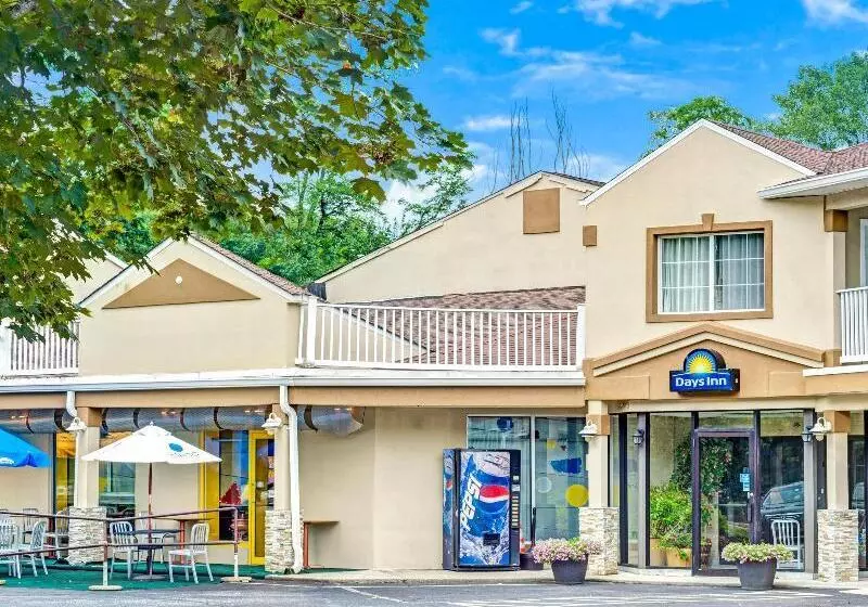 ホテル Days Inn By Wyndham Ridgefield