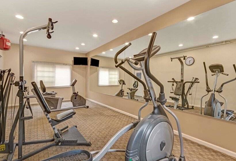 فندق Days Inn By Wyndham Ridgefield