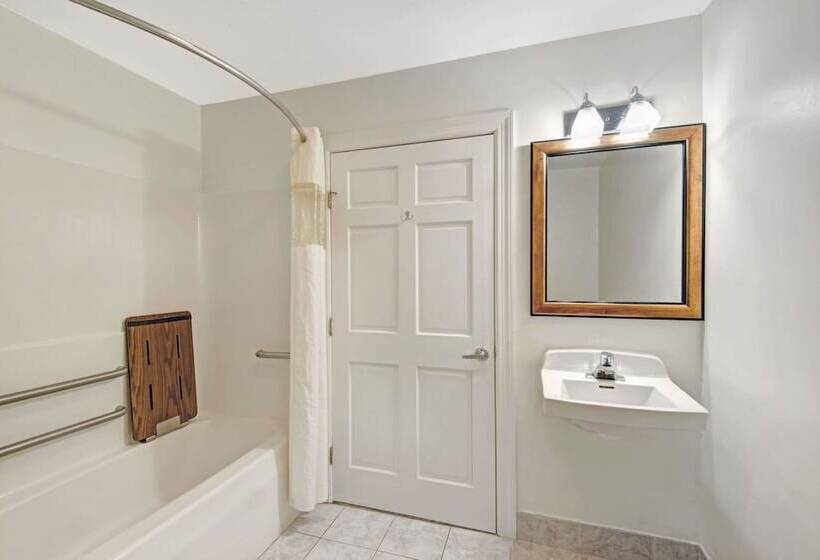 فندق Days Inn By Wyndham Ridgefield