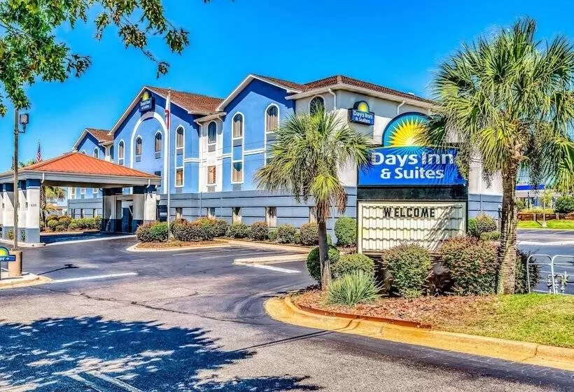 ホテル Days Inn & Suites By Wyndham Prattville Montgomery