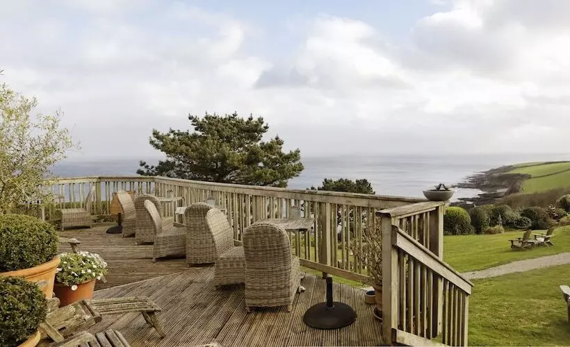 Hotel Driftwood