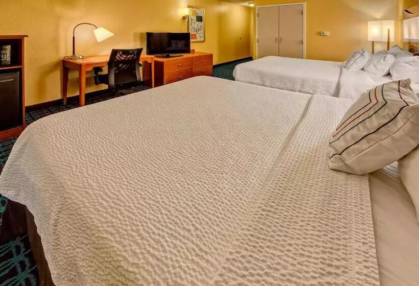 Отель Fairfield Inn & Suites Memphis Olive Branch