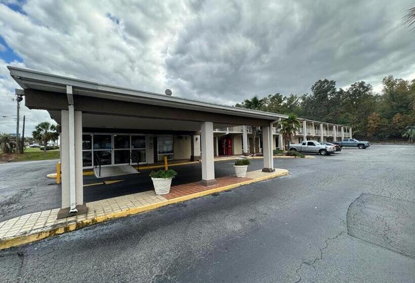 فندق Heritage Inn