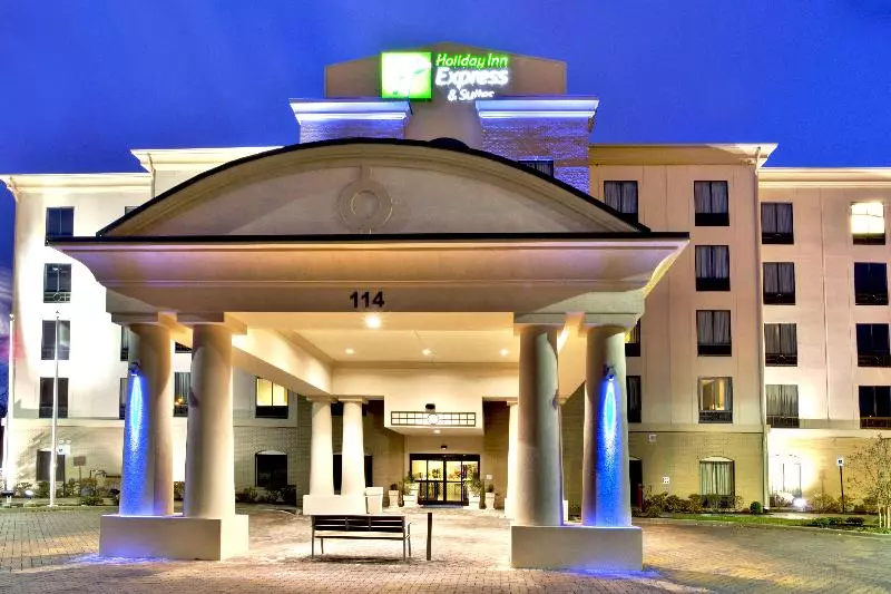 호텔 Holiday Inn Express & Suites Oak Ridge, An Ihg