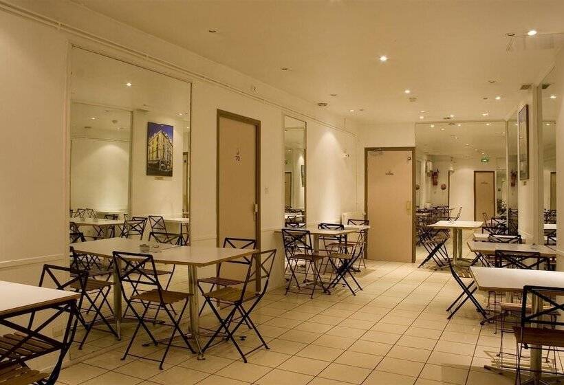 فندق Ours Blanc  Place Victor Hugo