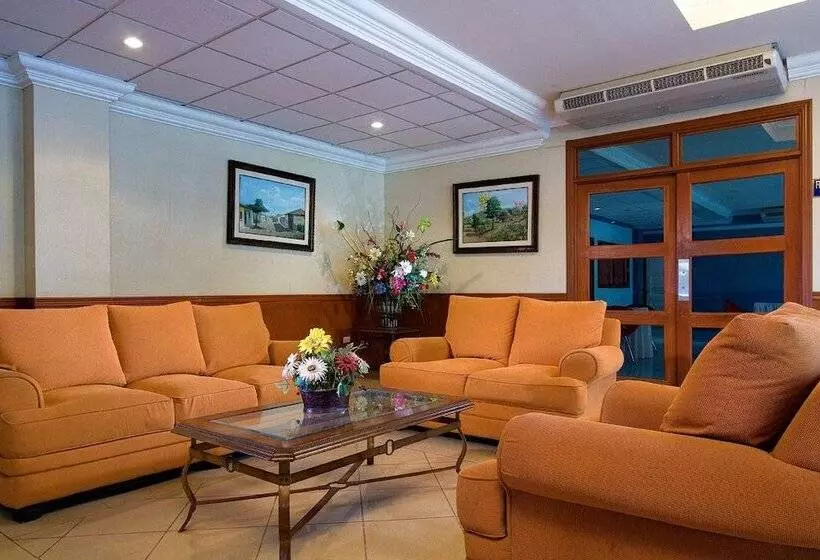 هتل Pacific Sunrise