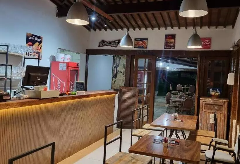 Hotel Pousada New Paradise