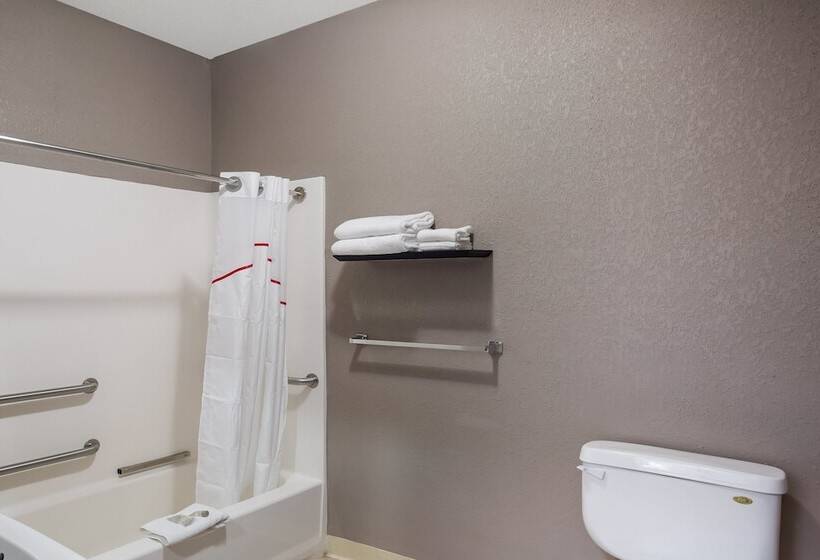 Отель Red Roof Inn & Suites Bloomsburg   Mifflinville