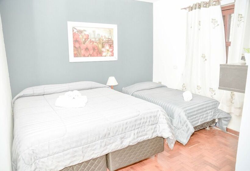 هتل Refugio Alpino