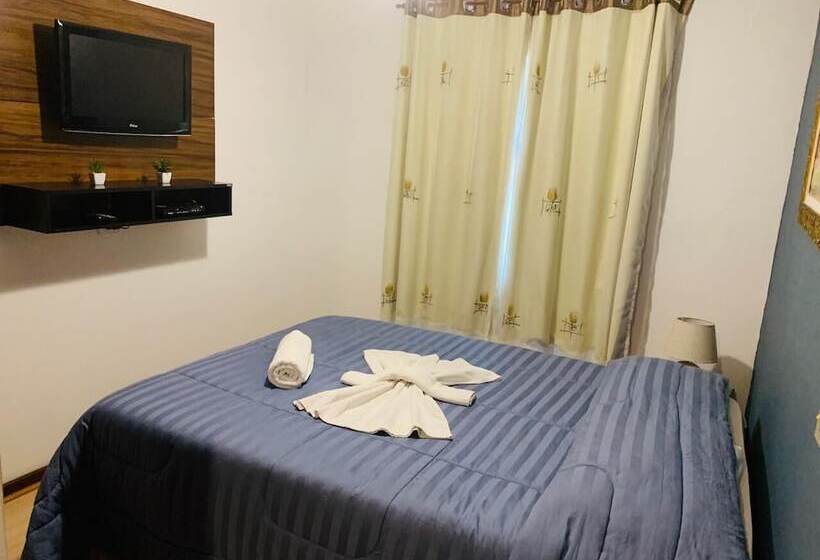 هتل Refugio Alpino