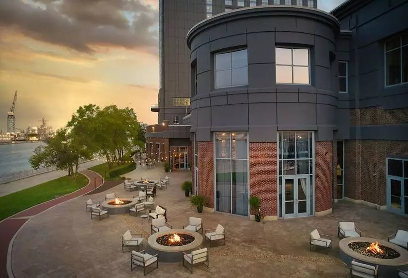 هتل Renaissance Portsmouthnorfolk Waterfront