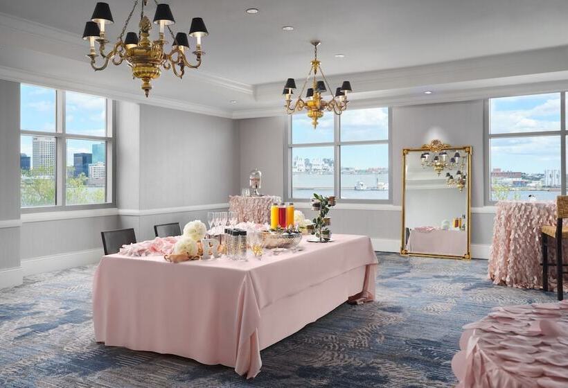 فندق Renaissance Portsmouthnorfolk Waterfront