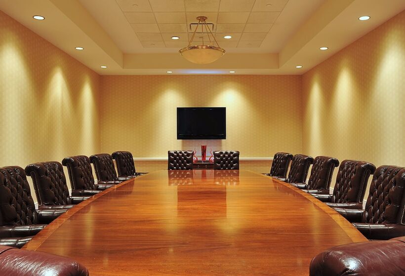 فندق Renaissance Portsmouthnorfolk Waterfront