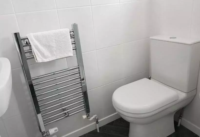 בית מלון כפרי Seamore Guest House