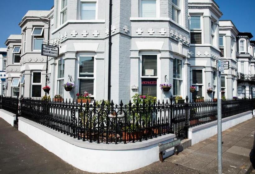 فندق Seamore Guest House
