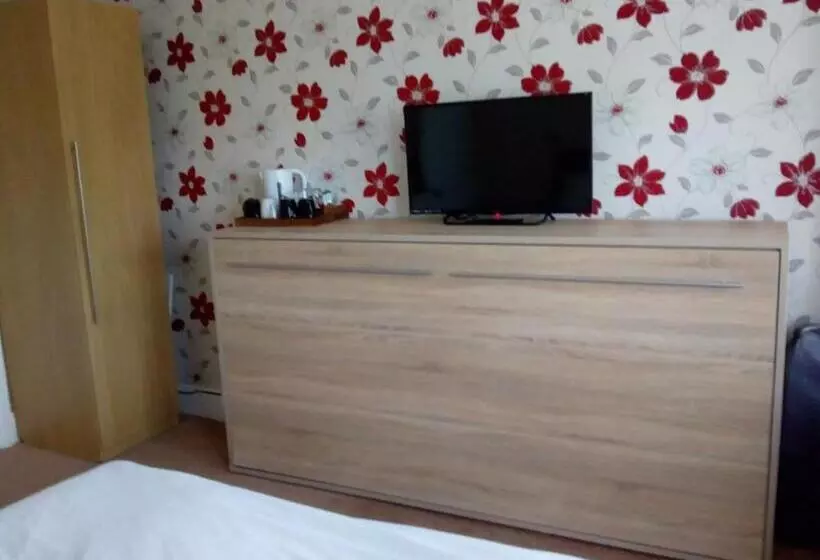 בית מלון כפרי Seamore Guest House