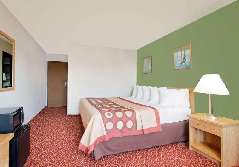 酒店 Super 8 By Wyndham Marshall