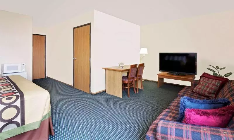 酒店 Super 8 By Wyndham Marshall