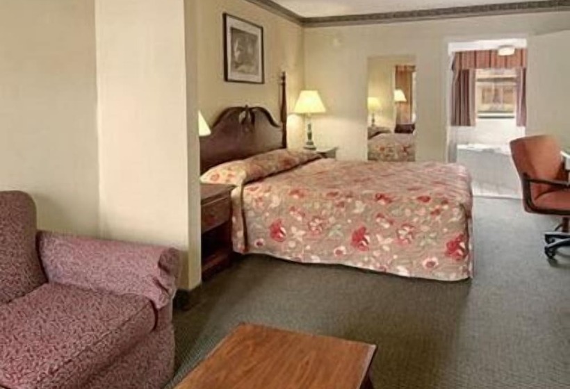 Отель Super Inn