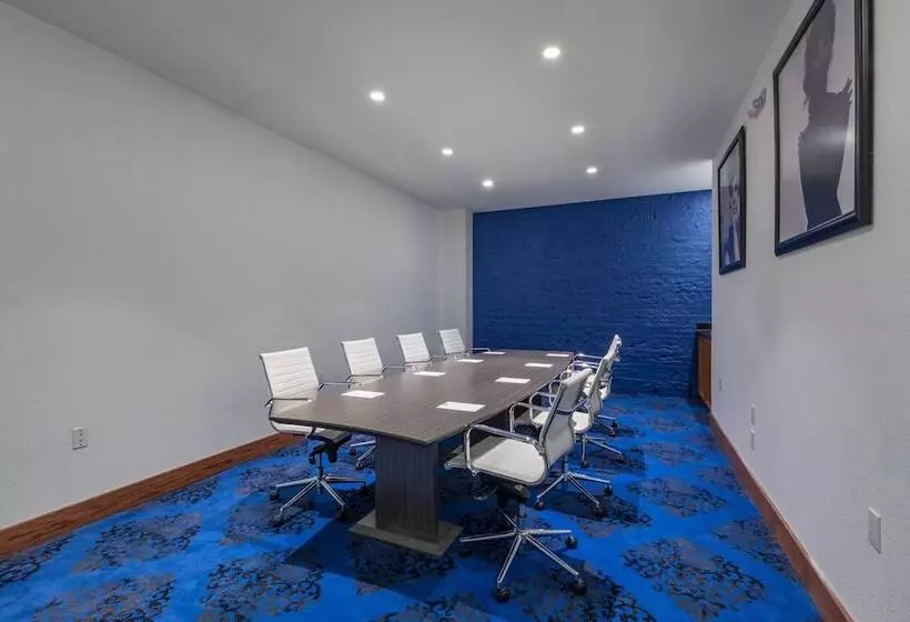 The Saint Hotel, New Orleans, French Quarter, Autograph Collection