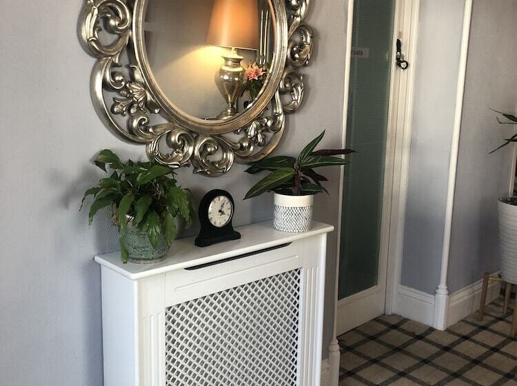 فندق White Lodge