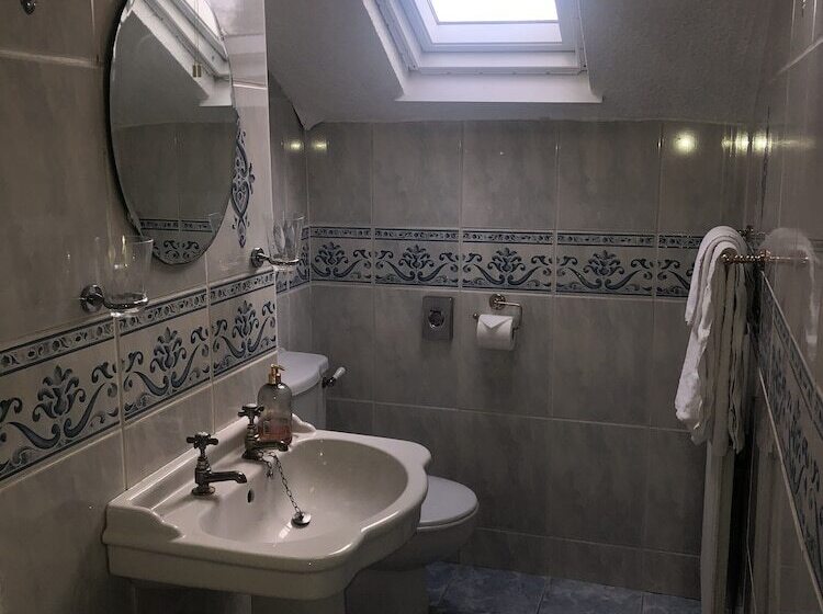 فندق White Lodge