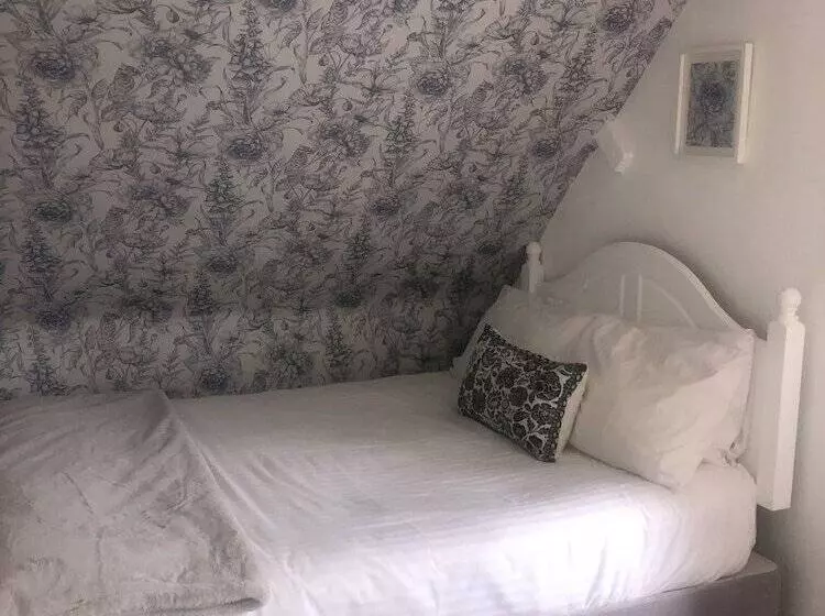 Отель White Lodge