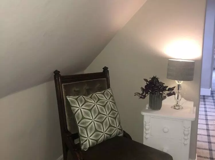 Отель White Lodge