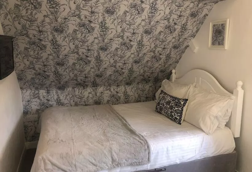 Отель White Lodge