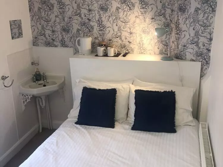 Отель White Lodge