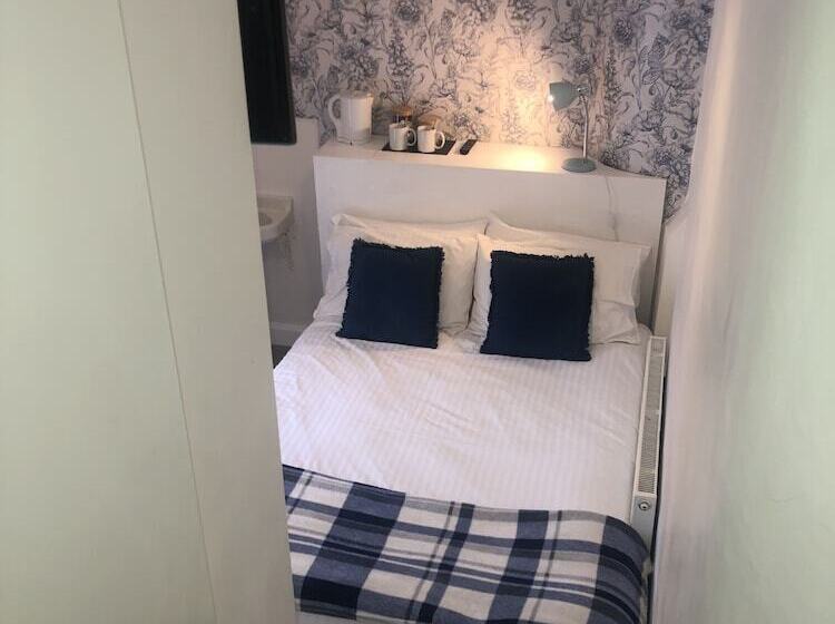 فندق White Lodge