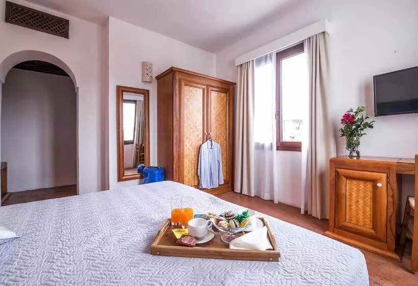 Отель Vecchia Marina