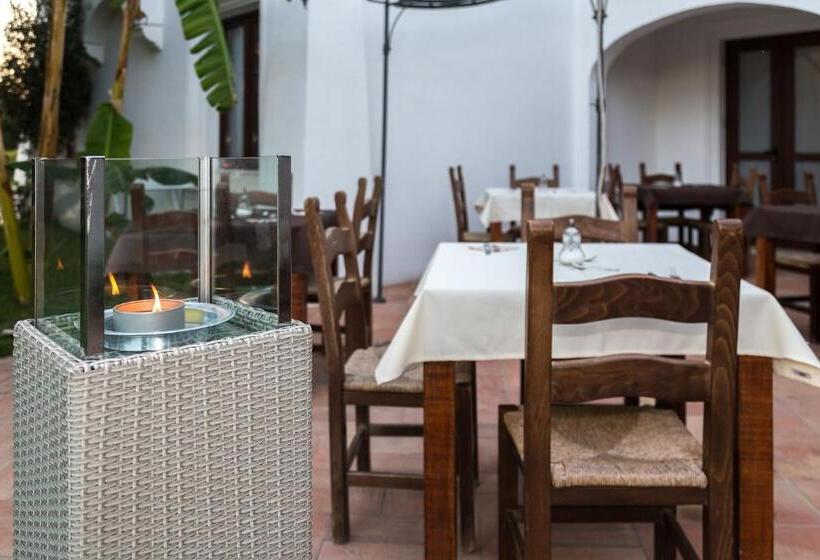 Отель Vecchia Marina