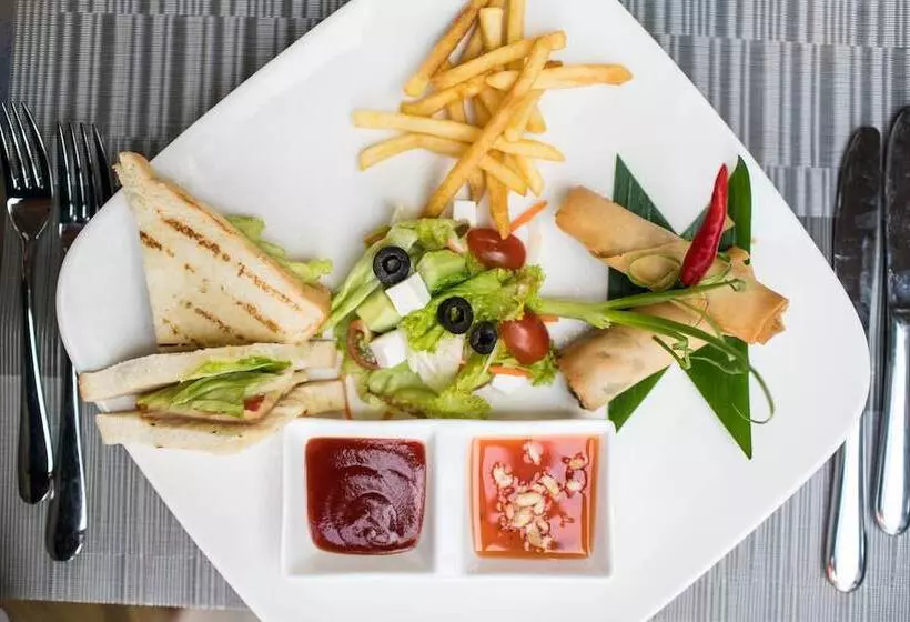 هتل White Rabbit Hostel