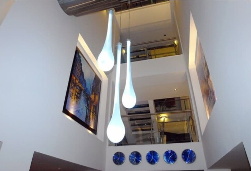 هتل Zi One Luxury