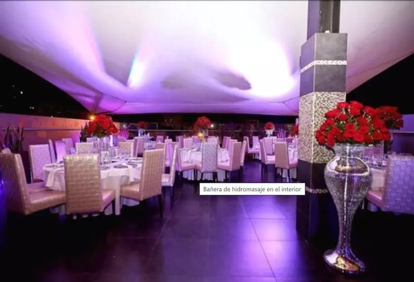 هتل Zi One Luxury