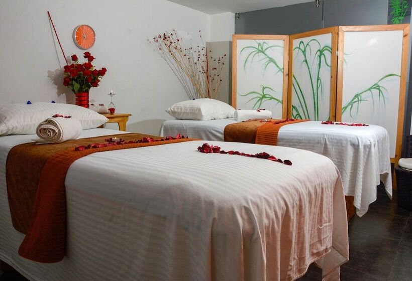 هتل Zi One Luxury