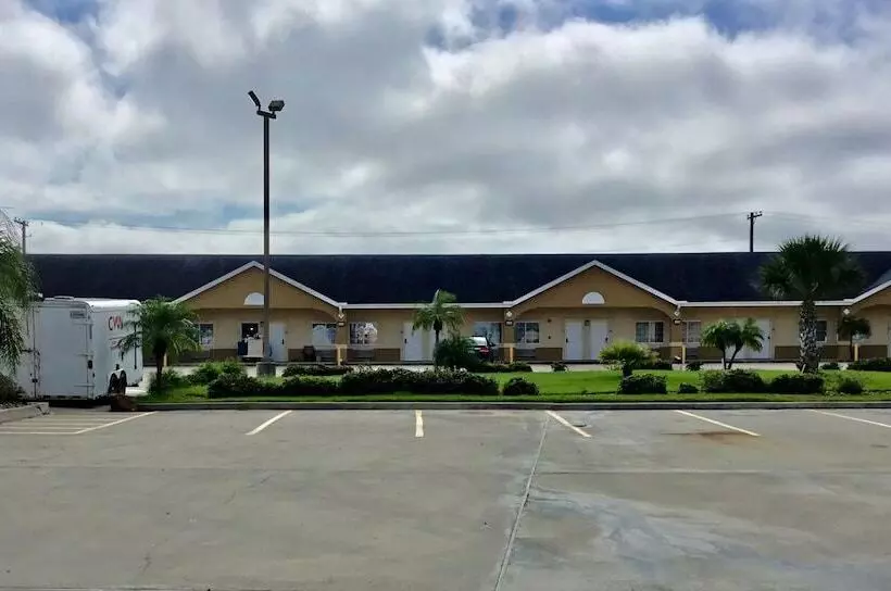 Мотель Days Inn By Wyndham Robstown