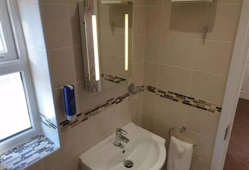 پانسیون Corona Blackpool