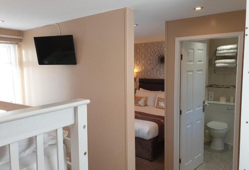 بنسيون Corona Blackpool